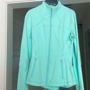 Lululemon women’s jacket size 8